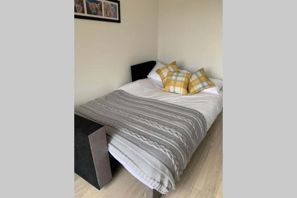 Tomax Garden Cabin Free Parking Инвернесс Экстерьер фото